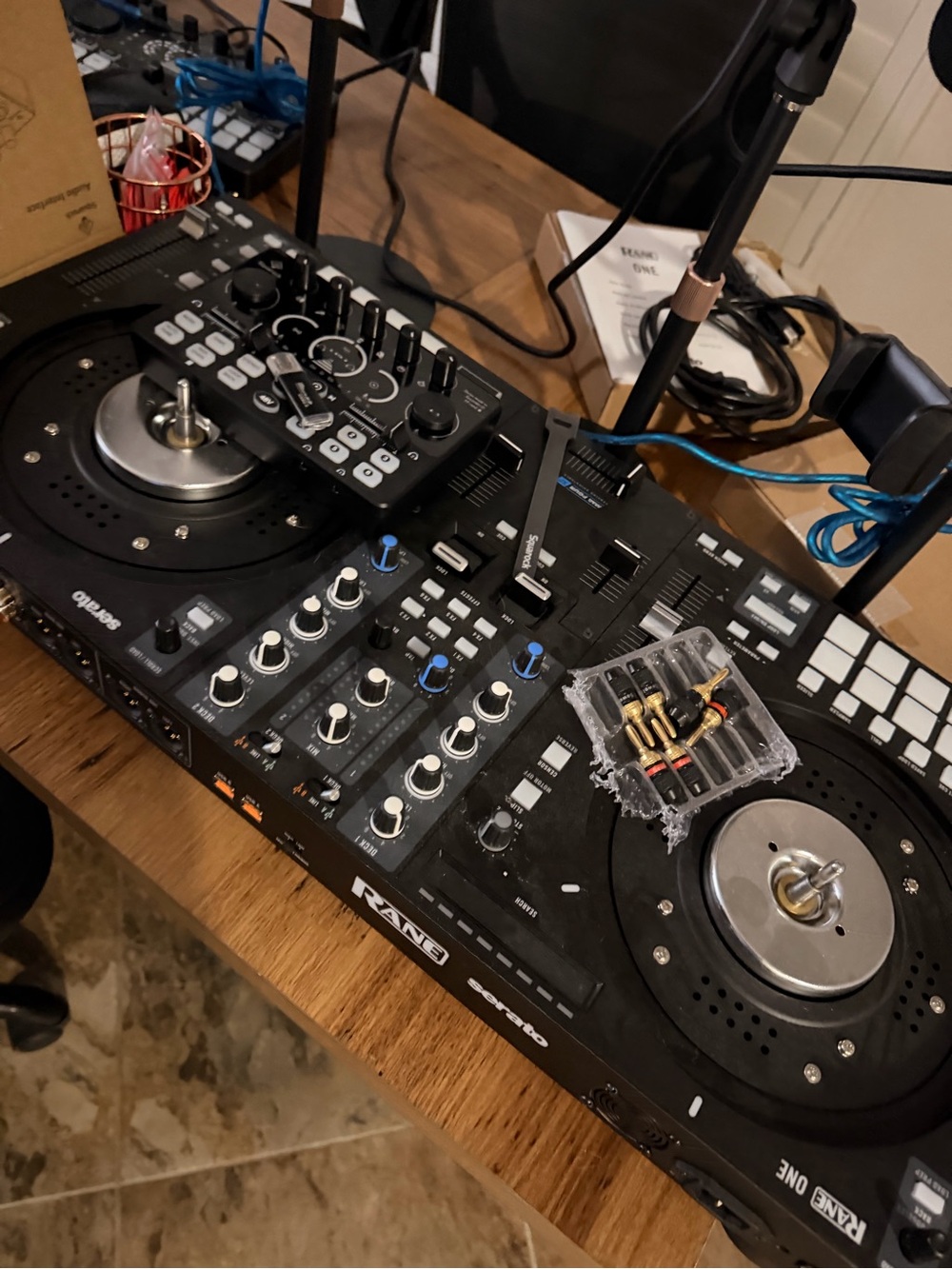 Rane DJ Controller with Dual Jog Wheels - Black
